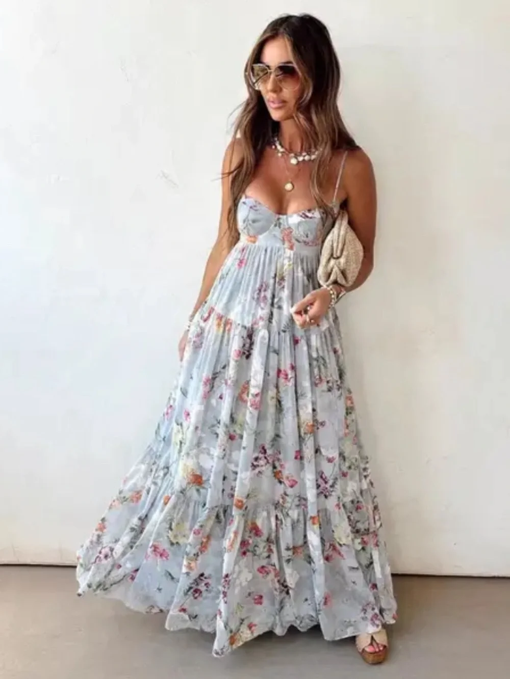 🆕👗 Light Blue Floral open Back Maxi Dress with Spaghetti Straps NWT